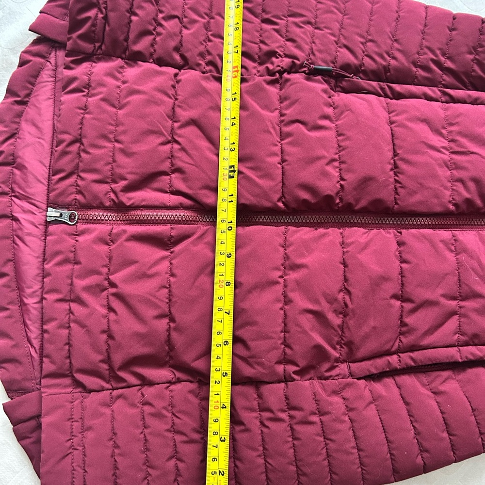 Lole Deep Red Puffer Jacket - Picture 8 of 9
